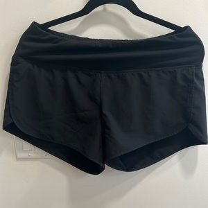 Gaiam shorts - black